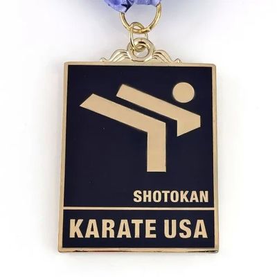 satın al Taekwondo, karate, judo için dövüş özel yarış madalya tasarımı Çevrimiçi üretim